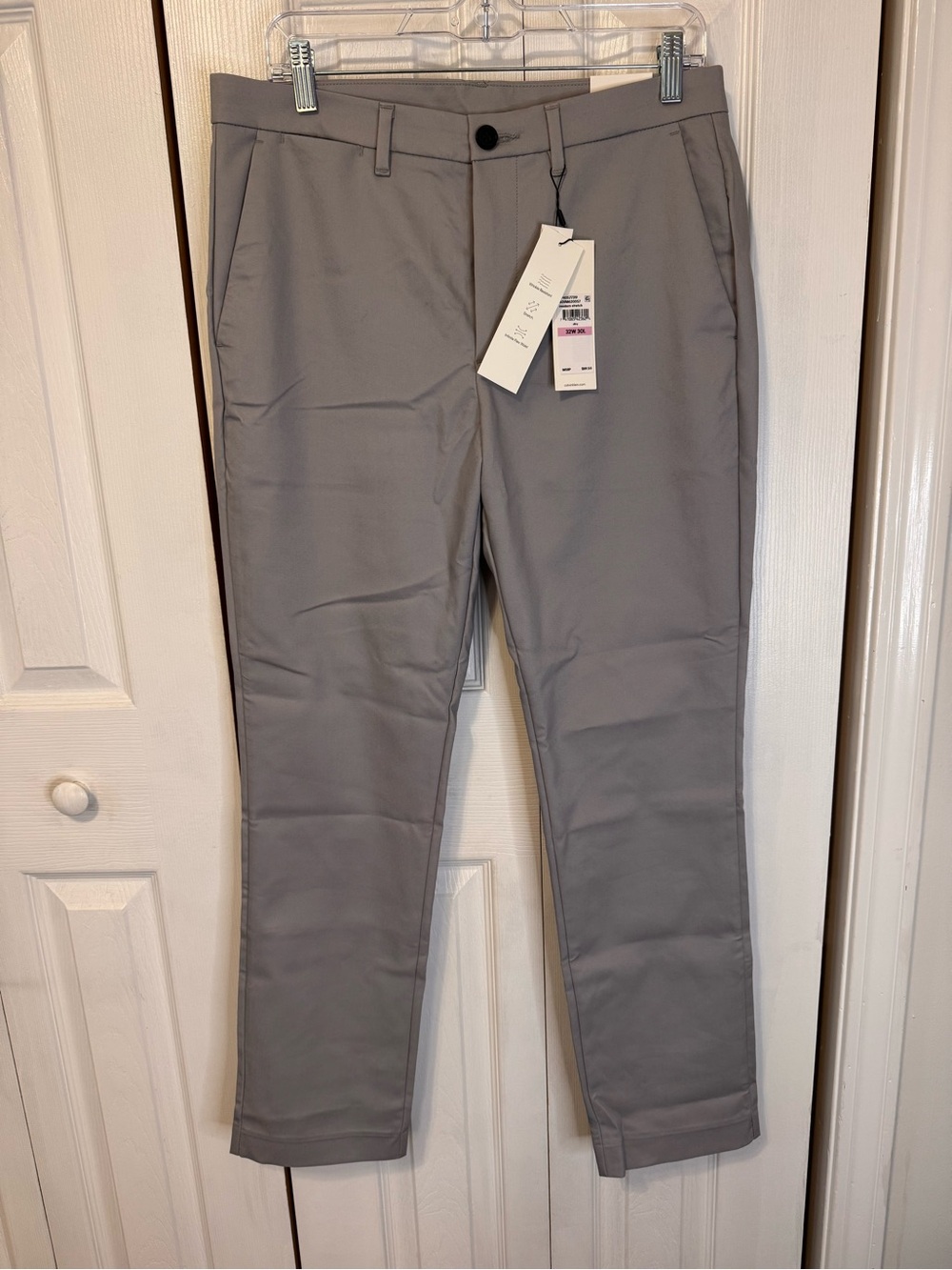 Calvin Klein Men's Gray Dress Pants Classic Flat Front Modern Chino Size 32/30 - Picture 2 of 15